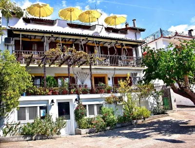 Nina Apartments Hotel a 