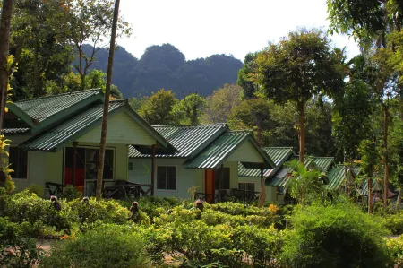 休閒酒吧及小屋