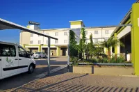 Travelodge - parking