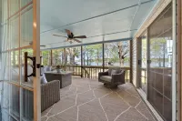 Charming 3-bedroom house on Big Water in Sparta