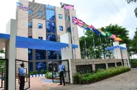 Dolphin Chocolate Inn Hotels near Jalalkhali Church St Louis Church