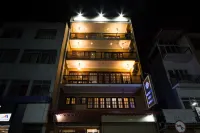 Ceyloni City Hotel - 2-Star