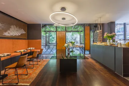 Fauno Urban Resort Отели рядом с достопримечательностью «Санта - Мария - Нова»