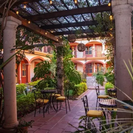 Encanto de la Sierra Hotel