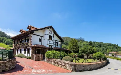 Posada Restaurante Prada a Tope Hotels near Los Vagos Beach (Dog Beach)