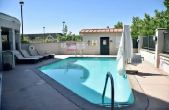 Holiday Inn Express WINDSOR SONOMA WINE COUNTRY by IHG