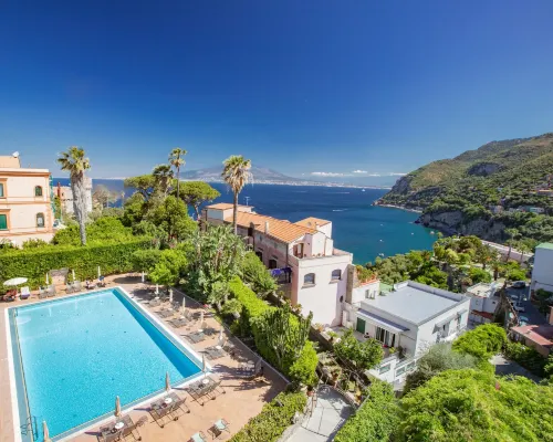 Aequa Hotel Hotels in Vico Equense