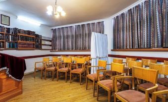 Inbar Hotel
