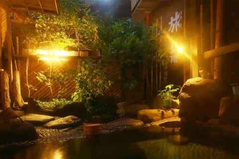 Irorinoyado Ashina