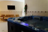 Max International Hotel & Resort - Spa