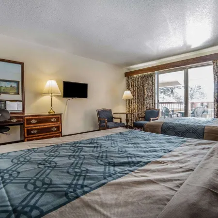 Econo Lodge Near Reno-Sparks Convention Center