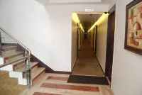Hotel D Grand, Bareilly فنادق في باريلي