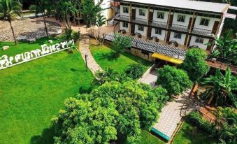 Pechmaneekan Beach Resort