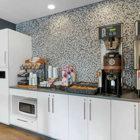 Extended Stay America Suites - San Francisco - San Mateo - SFO
