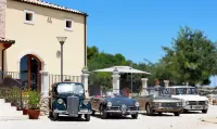 Artemisia Resort - parking