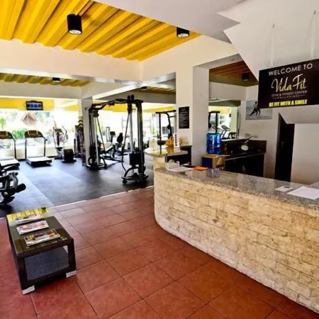 Pura Vida Beach & Dive Resort