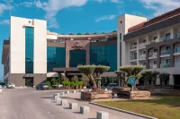 DoubleTree by Hilton Antalya-Kemer All-Inclusive Resort Hotels in Kemer