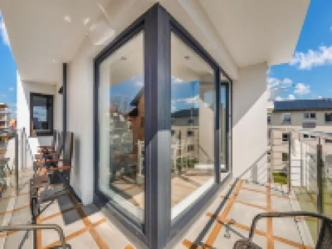 HEL Żeromskiego, Sun & Snow ヘルのホテル