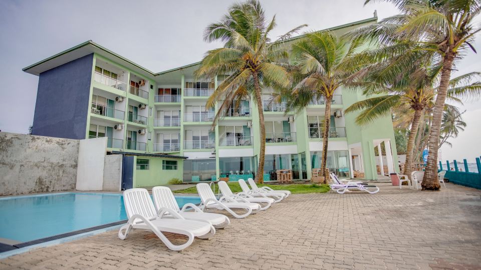 Hikkaduwa Beach Hotel