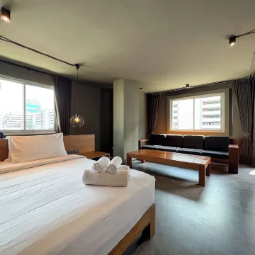 Centric Place Hotel Hotels near Asoke
