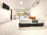 San Lorenzo Hotels in Melgar