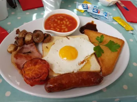 Hotel Galaxy InterContinental Отели в г. Бодхгае