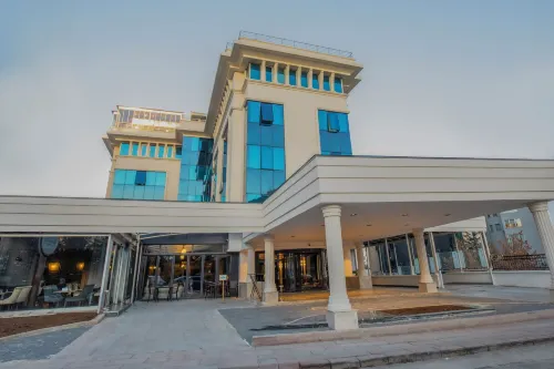 Akman Premium Hotel - Pet friendly