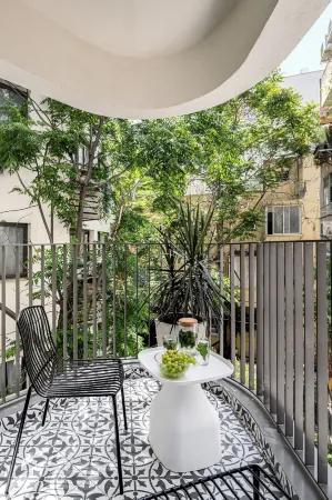 Mate George - by Homy Отели рядом с достопримечательностью «Музей Пальмах»