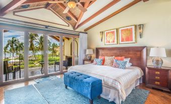 Chic Condo with a Stylish Coastal Design in an Exclusive Condo Community with Direct Beach Access