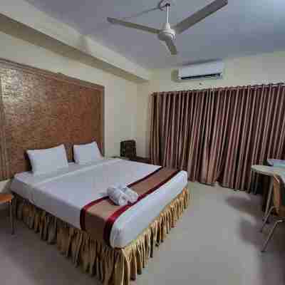 Cox West Inn Rooms