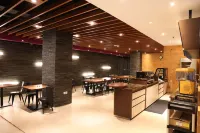 Grand Citihub Hotel @Kajoetangan - breakfast