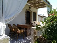 Spaceful Apartment with Veranda 'n Garden