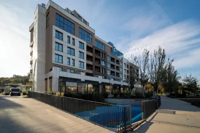 RUSEL PARK RESIDENCE Các khách sạn gần 3. Cadde F Çarşısı