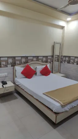 Trio Hotel Отели рядом с достопримечательностью «Васай Форт»