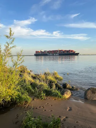 Fährhaus Kollmar Отели в г. Кольмар