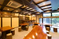 MATSUBA-YA RYOKAN - Parkplatz