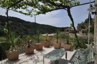 Les Terrasses de la Roque-Alric