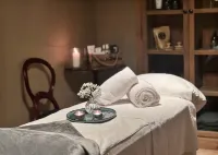 奧勒弗加爾薩特拉酒店 - SPA