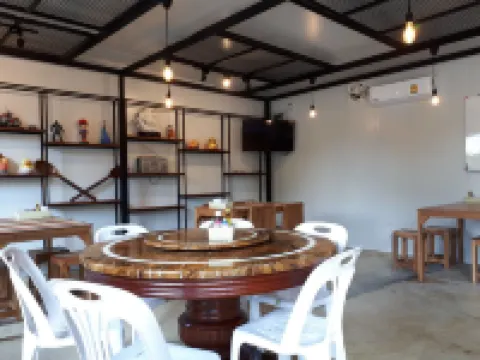 Pool House Lanska Hotels in Lan Saka