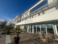 Shana Hôtel et Résidence, The Originals Relais - 주차장