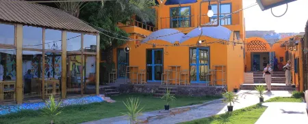 Fenti Nubian Resort Отели рядом с достопримечательностью «Philae Temple»