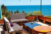 Bahía Luz Hostal Hotels in Concon