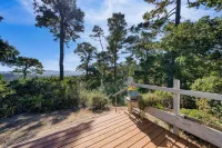 Serene Crest by Avantstay A+ Design Near Beaches Hotels in Pebble Beach