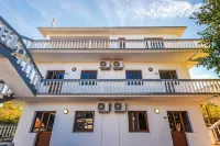 أبارت هوتل باي بيكوست فنادق في Shiroka