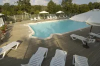 Domaine du Roi Kysmar Hotel a Verdelais