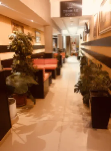 Sunrise Hotel Cameria
