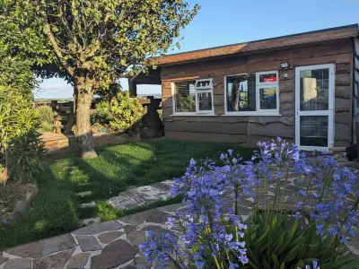 Swiss Valley Retreat Cabin and Therapies Parc Howard 주변 호텔
