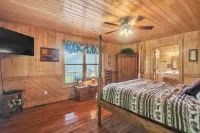 Cozy Mountain Retreat W/ Scenic Views 3 Bedroom Home by RedAwning