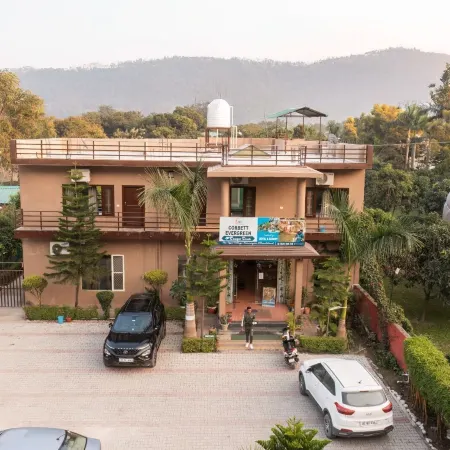 Corbett Evergreen Resort
