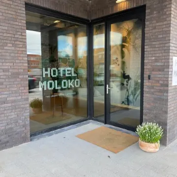 The Urban Hotel Moloko